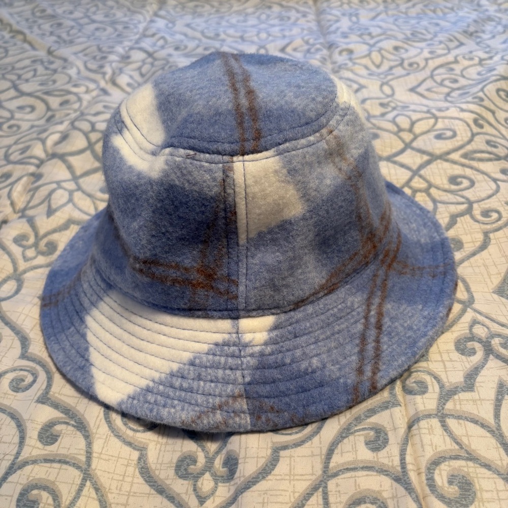 NWT J Crew Blue Plaid Flannel Bucket Hat Size S/M